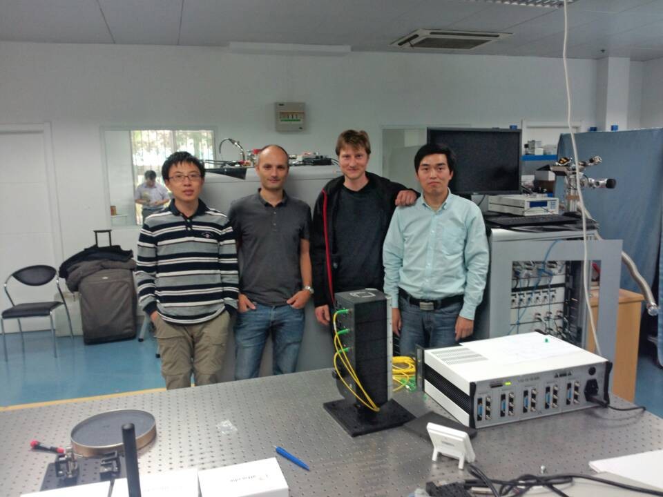 Quantum Design中国子公司携手德国Attocube公司推出的国内套光探测磁共振成像系统（AFM/CFM）在中科大顺利完成安装